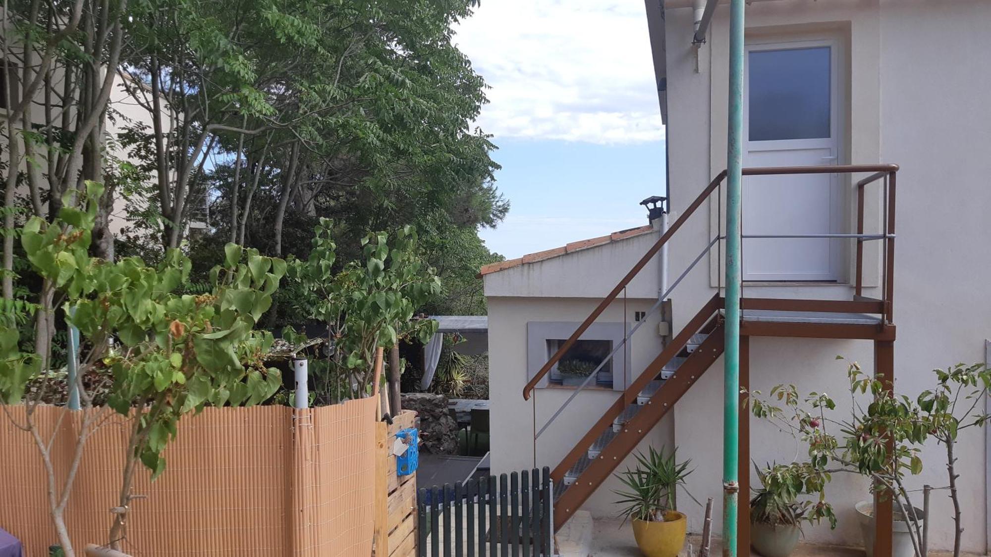 Haut De Villa Au Mont St Clair Vue Exceptionnelle Mer Et Foret Terrasses, Piscine, Petanque, Solarium Prives Sète Extérieur photo